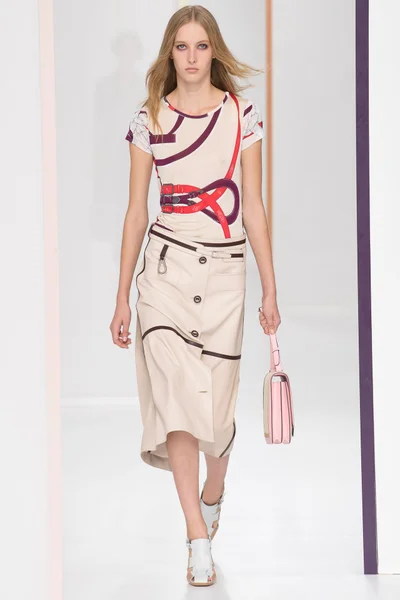 Look 41